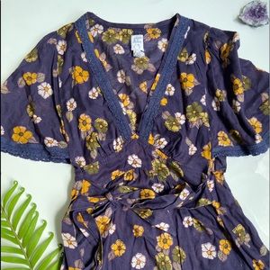 Edme & esyllte floral blouse